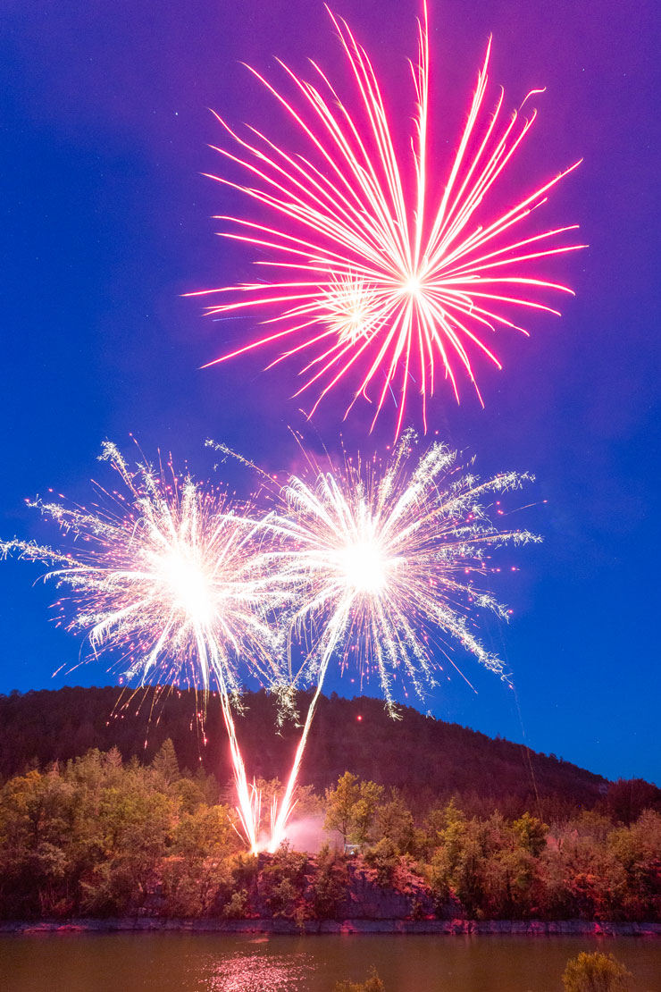 Feu d'artifice dans le Jura